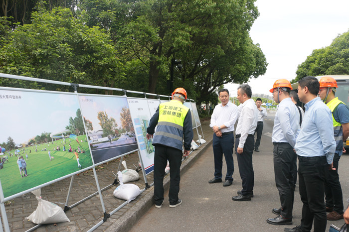 林市長(zhǎng)調(diào)研中央公園.jpg